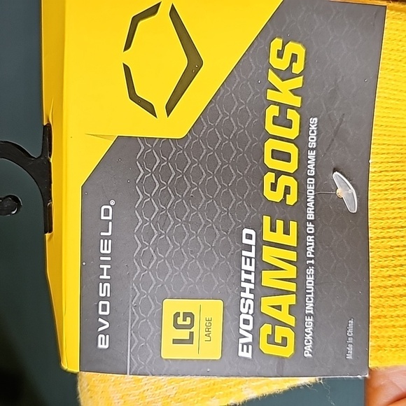 3 pair‎ mens game socks. 2 pair new, 1 pair used. SIZE large. Yellow - Picture 2 of 5